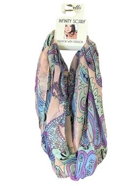 Lavello Infinity Scarf Spring Pastel Paisley NWT